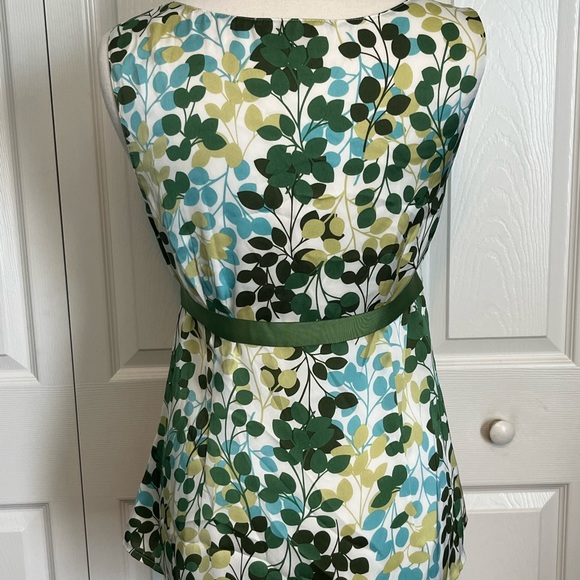 ⭐️Loft Blouse - Picture 2 of 3